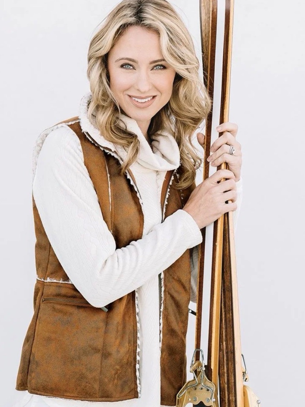 Wooly Bully Wear “Route 66” Sherpa Lined Faux Leather Vest in color Camel - Picture 9 of 12
